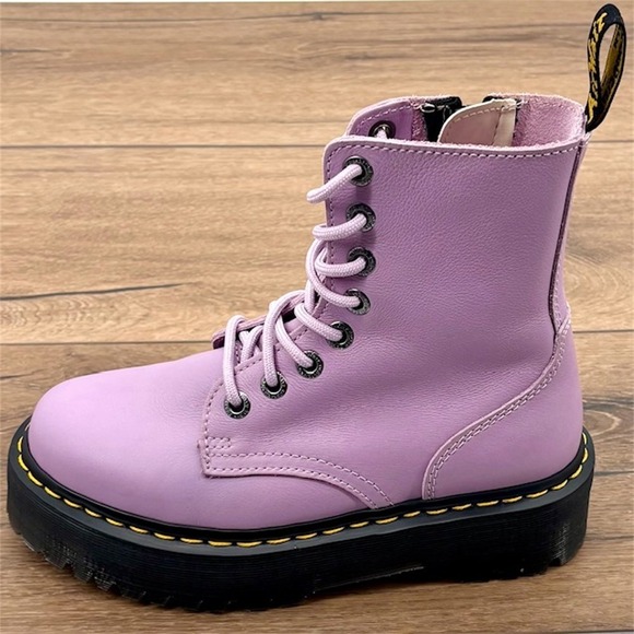 Dr. Doc Martens Jadon III Women's Size 7 Lilac Leather Zip Platform Combat Boots - Picture 6 of 10